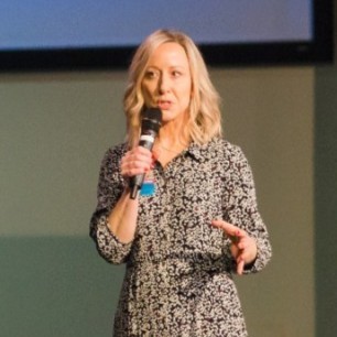 Jodie Lloyd-Jones